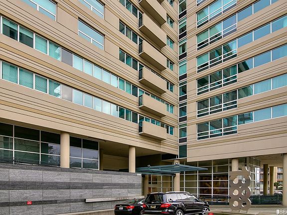 2nd image of 1388 Gough St APT 1101