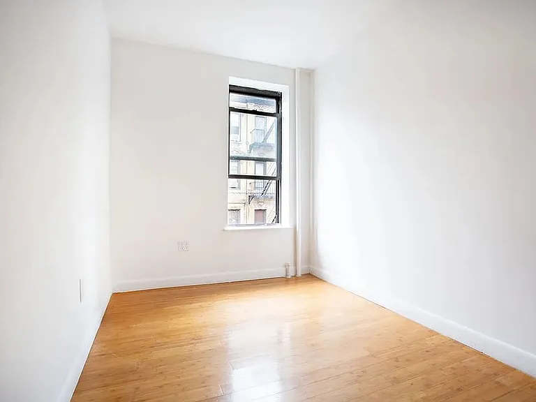 137 Sullivan St #17 — Photo 2