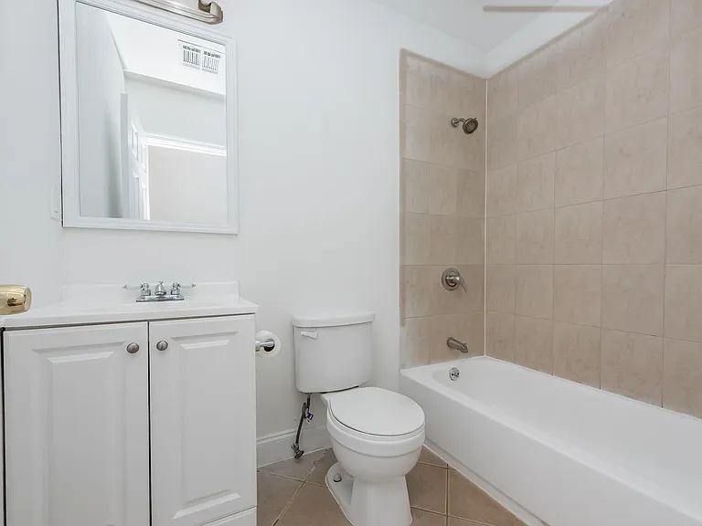 413 Palisade Ave #3L — Photo 6
