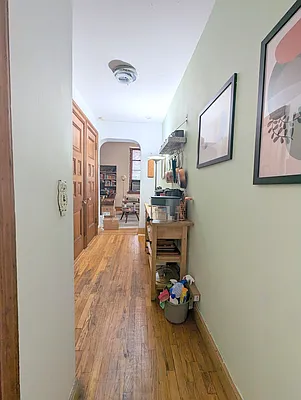 Rented by Manhattan Spaces | media 19