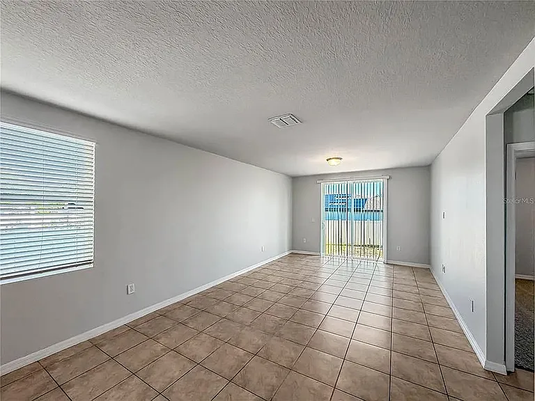 864 Teton St — Photo 6
