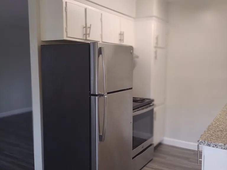 Arcadia Apartments — Photo 17