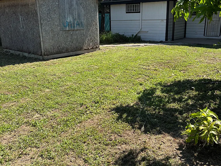 405 S Tio Ave — Photo 30