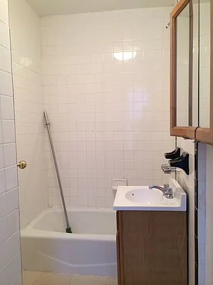 Rented by Abba Realty Associates INC | media 9