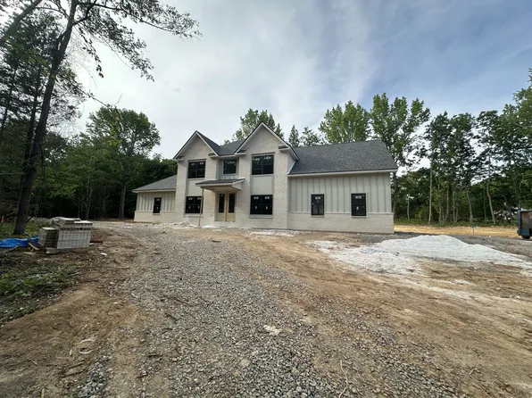 2051 Ussery Rd S, Clarksville, TN 37040