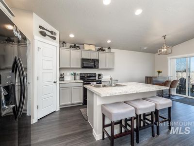 1270 W Pendulum Cove Dr, Kuna, ID, 83634