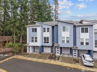 23413 Edmonds Way #A2, Edmonds, WA 98026