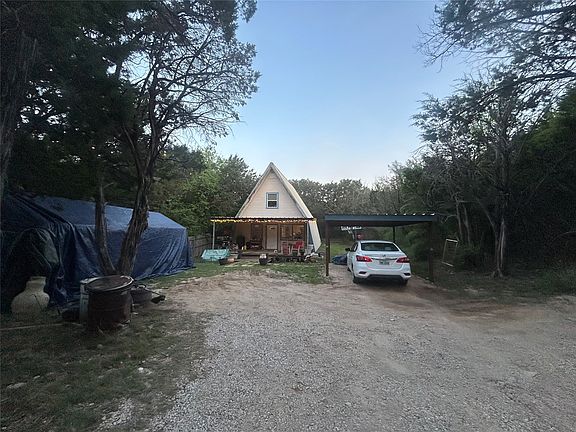 4th image of 1015 Comanche Cove Dr