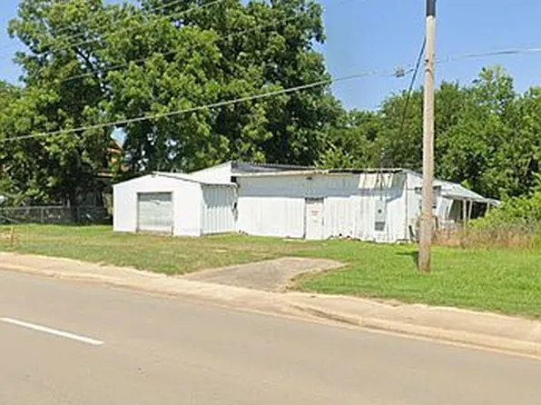 501 S F St, Hugo, OK 74743