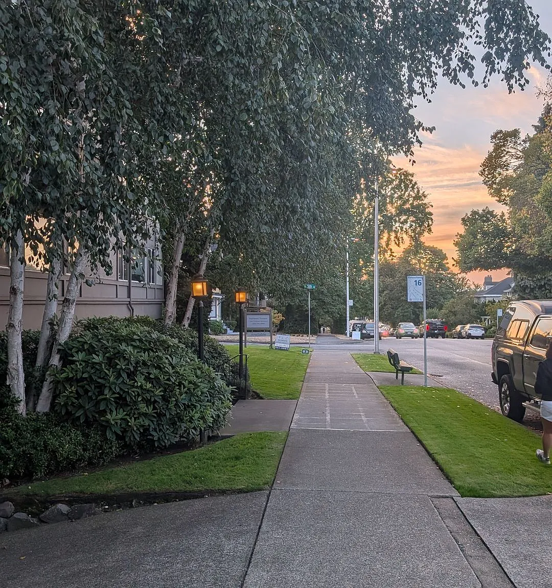 Fairmont Terrace — Photo 3