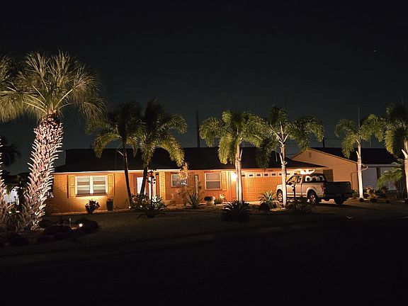 2nd image of 1801 El Rio Dr