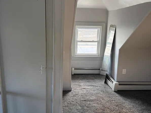 320 Marguerite St #2, New Milford, NJ 07646