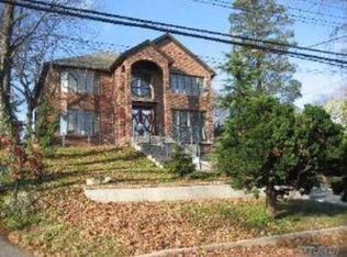 19937 Keno Ave, Hollis, NY 11423