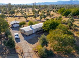 5830 Sherry Ln, Anderson, CA 96007