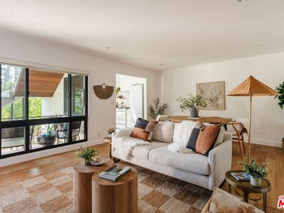 1943 12th St #2, Santa Monica, CA, 90404