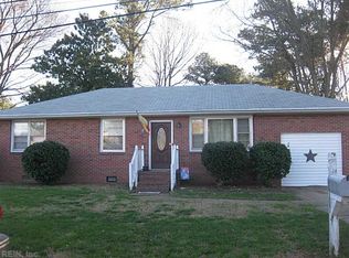 107 Howard Rd, Chesapeake, VA 23320