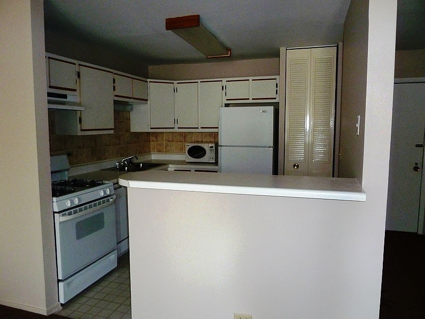 1st image of 1000 Bayside Dr Unit 309