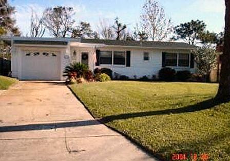 1st image of 473 Pinewood St