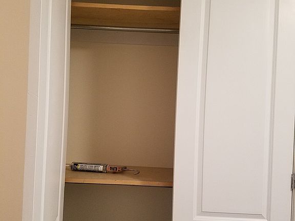 5th image of 401 E 73rd St APT 12A