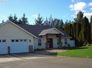 2266 Eagle Loop, Sutherlin, OR 97479