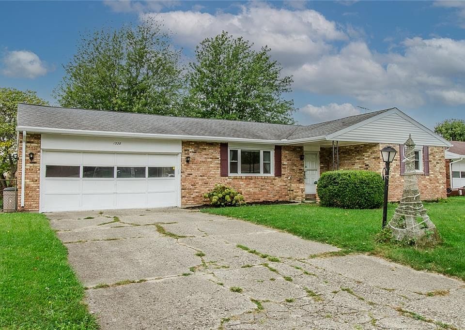 1st image of 1328 Highland Dr