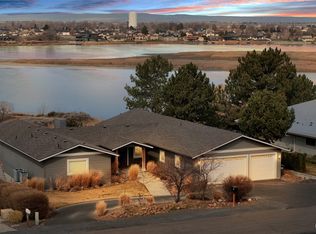 6 Pelican Pl SE, Moses Lake, WA 98837