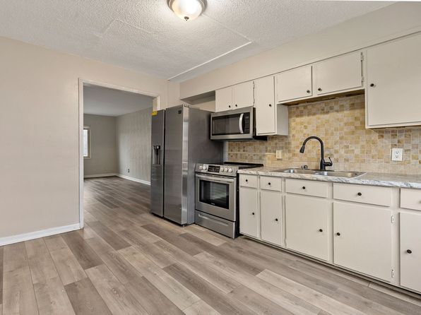 602 Rockford Ave #1