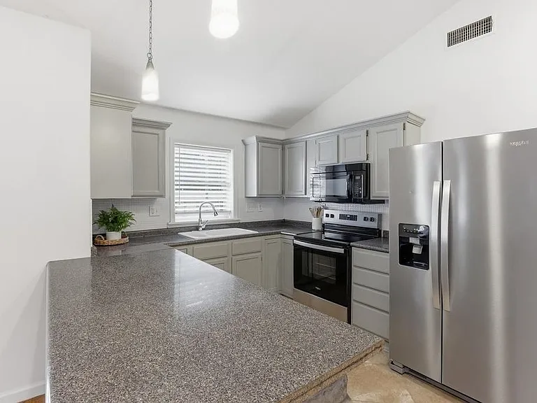 4906 Verne Rd — Photo 9