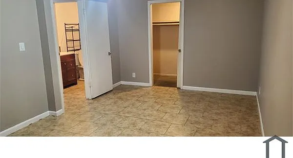 914 S Acapulco Ln #C — Photo 8