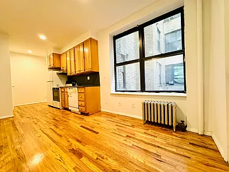 Rented by Metropolitan Property Group