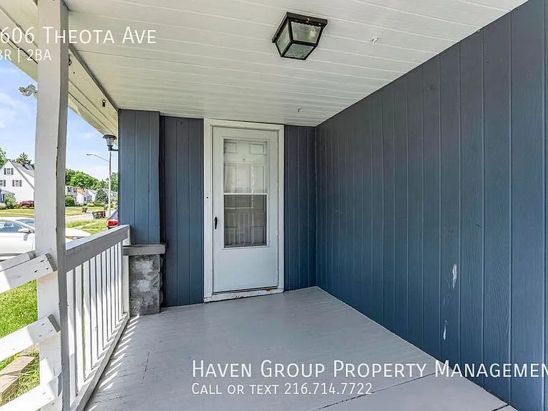 5606 Theota Ave — Photo 3