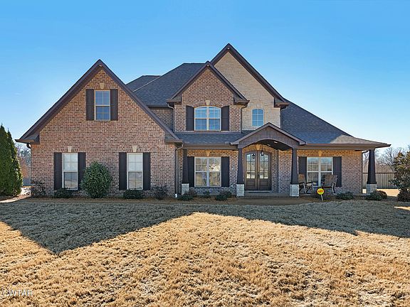 4th image of 41 Hale Farm Rd