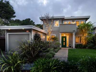 1596 Columbus Ave, Burlingame, CA, 94010