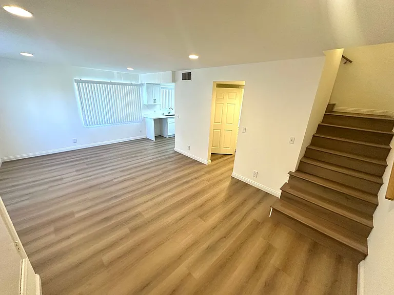 6402 Radford Ave #2 — Photo 1