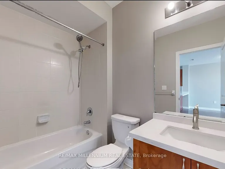 7400 Markham Rd #618 — Photo 16
