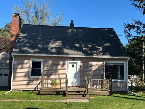 17 Hopkins St, Unadilla, NY 13849