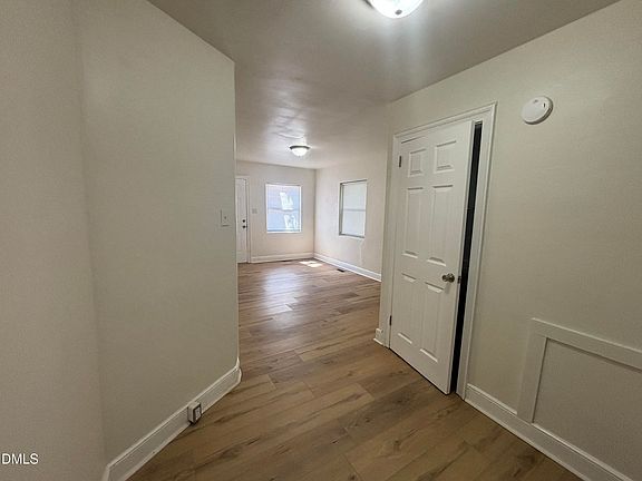 4th image of 1111 South St #B
