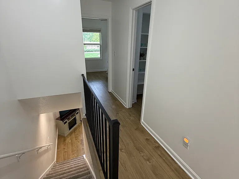 17312 Oak St — Photo 5
