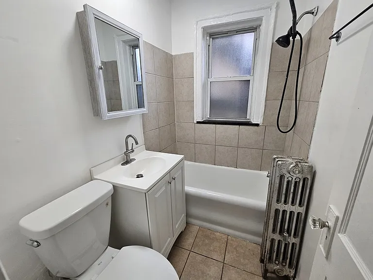 6551 N Francisco Ave #1A — Photo 16