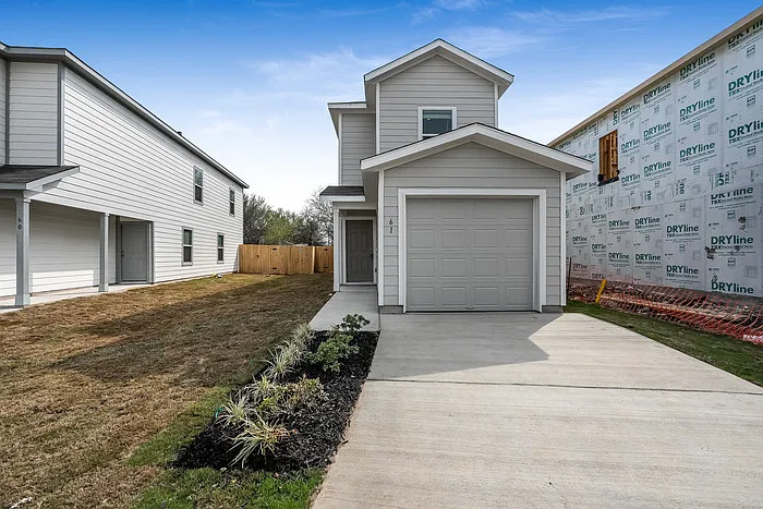 61 Trinity Cir