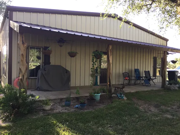 85 Calle Corta, Victoria, TX 77905