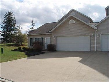 1st image of 3010 Bluestone Ln