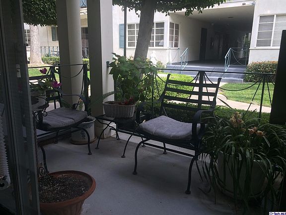 5th image of 1231 N Columbus Ave APT 1B
