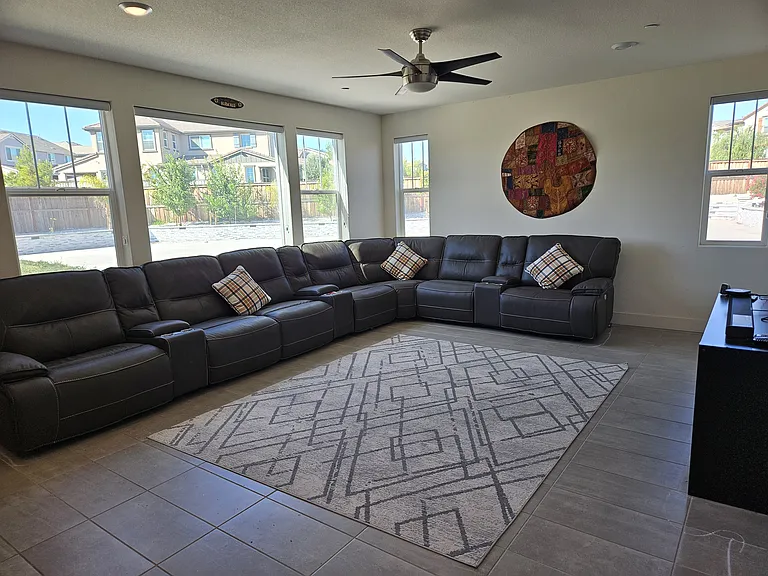 6599 Redbloom Ct — Photo 3