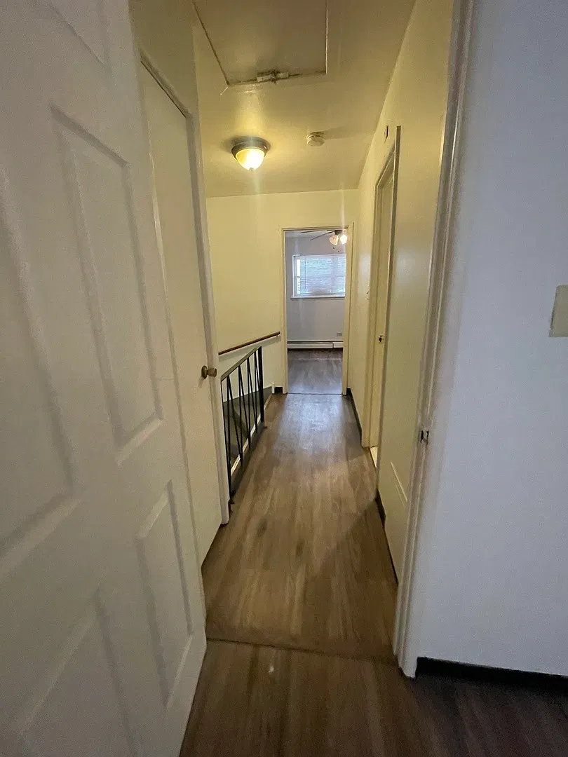 2 bed, 1.5 bath, 984 sqft, $1,850 — Photo 4