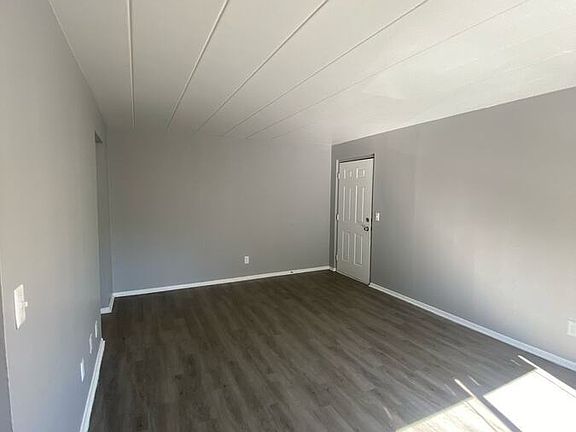 4th image of 1751 Gilsey Ave #1753-12