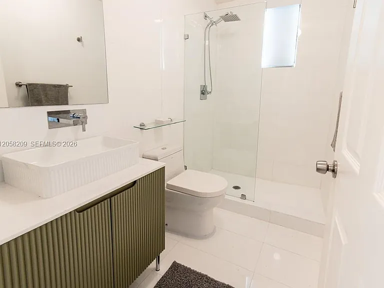 3917 N Meridian Ave #101 — Photo 6