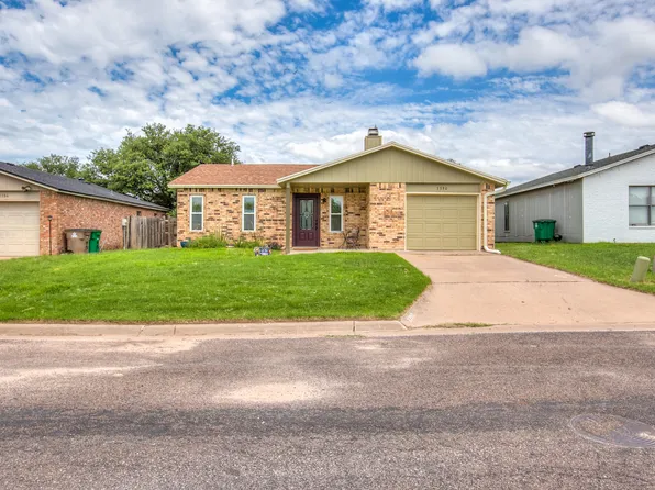 3390 Ridgemar Dr, San Angelo, TX 76903