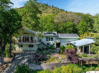 2583 E Evans Creek Rd, Rogue River, OR 97537