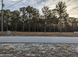 180 Gus Horne Rd, Holly Ridge, NC 28445